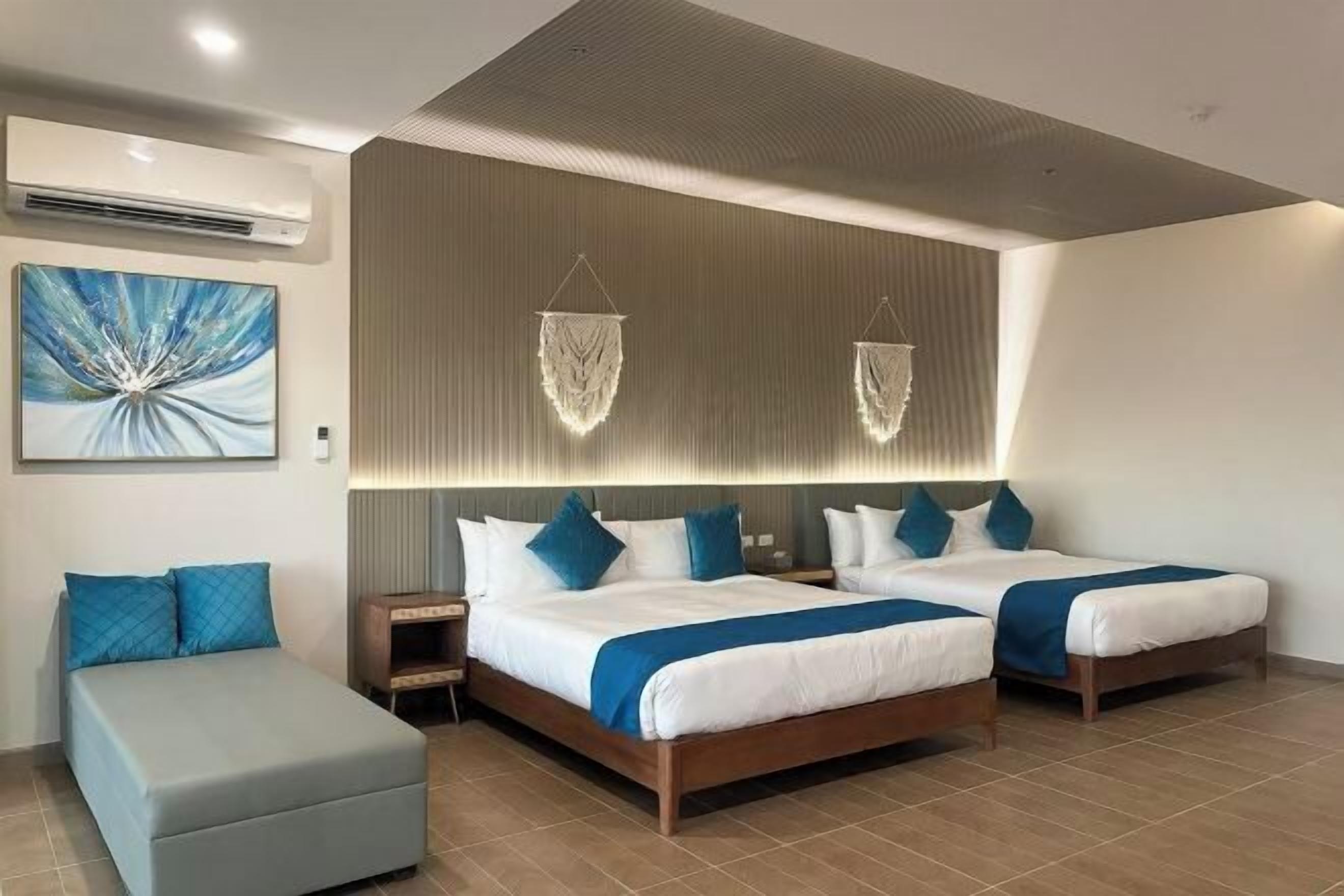 Coffres-forts dans les chambres, bureau