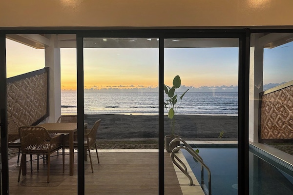 Presidential Room, Balcony, Sea View | In-room safe, desk, laptop workspace, soundproofing