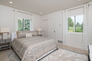 2 habitaciones, tabla de planchar con plancha y wifi gratis 