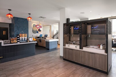 亨德森Atwell Suites IHG 旗下酒店