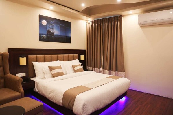 舒适双人房 | 迷你吧(备有免费物品)、客房内保险箱、隔音、免费 WiFi