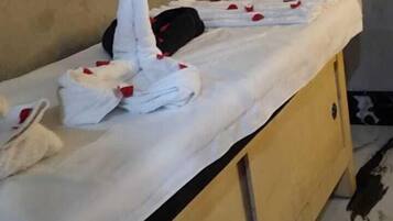 Soins corporels, gommages corporels, soins du visage