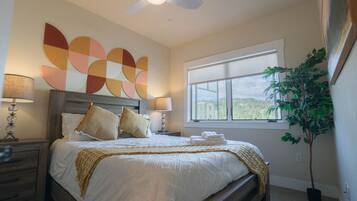 2 habitaciones, cuna de viaje, wifi gratis y ropa de cama