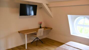 1 dormitori, wifi i roba de llit