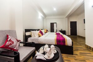 Standard Double Room | Soundproofing, free WiFi, bed sheets - Goroomgo Nxgen Nostalgia Gangtok (Gangtok)
