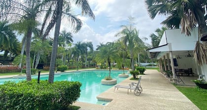 The Ranch Resort Cebu powered by Cocotel