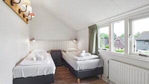 2 bedrooms