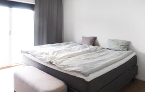 4 bedrooms, free WiFi