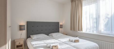 4 bedrooms