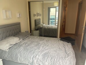 2 bedrooms, free WiFi, bed sheets - Whitworth Street Apartment in Manchester (Manchester)