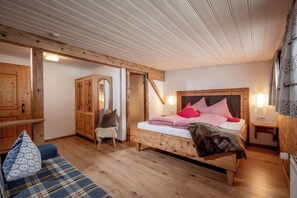 Departamento, 2 habitaciones, vista a la montaña (Chor Alpe) | Caja de seguridad en la habitación, insonorización y cunas gratuitas 