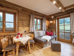 Apartment, 1 Bedroom, Mountain View (Gaisberg) | In-room safe, soundproofing, free cots/infant beds, travel cot - Grittlmühle Chalet Ferienwohnungen (Brixen im Thale)