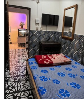 Single Room, City View