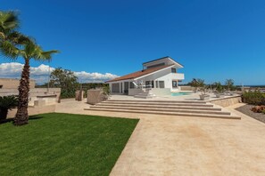 Property grounds - 4022 Villa Belvedere Relais by Perle di Puglia (Maruggio)