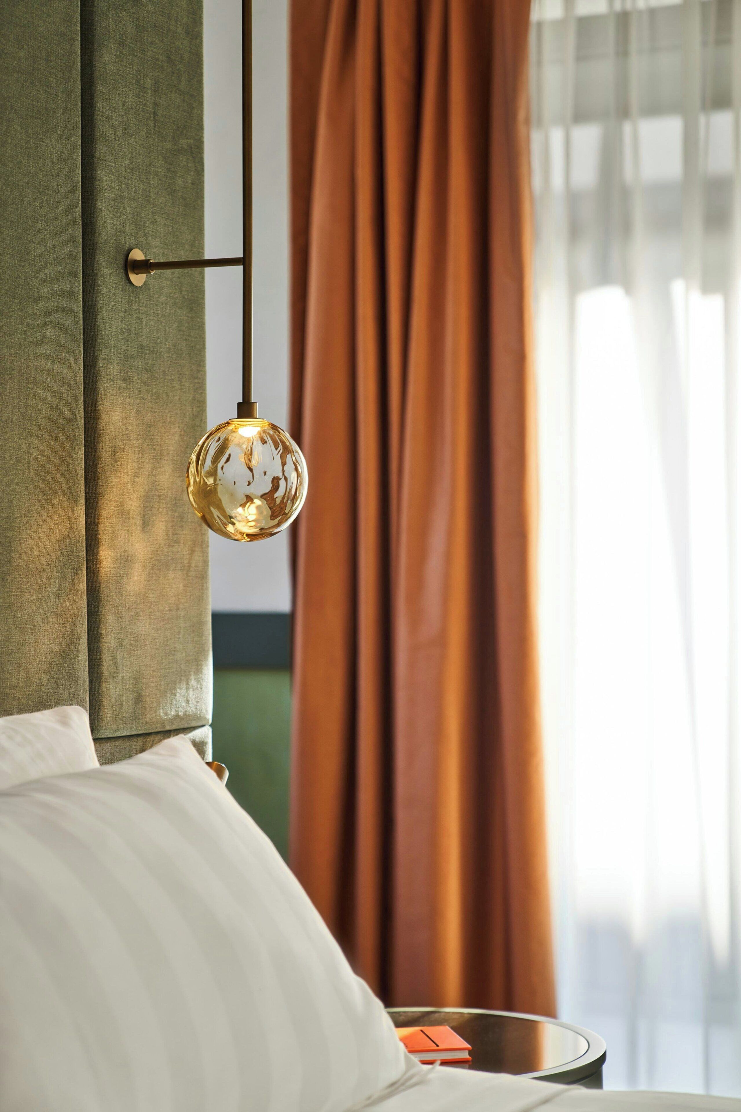 Junior Suite, 1 King Bed with Sofa bed