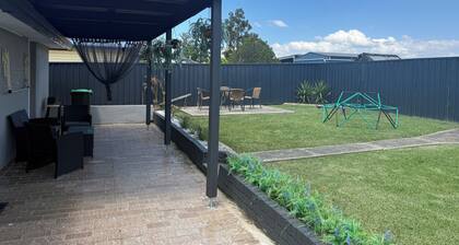 4 Bedroom Renovated home in Thirlmere