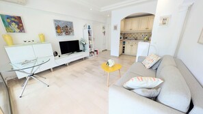 TV - Ref SOPHIA - Palmes d'Or Properties (Cannes)