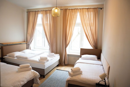 Standard Quadruple Room | Free WiFi