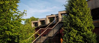 Große Wohnung mit Loggia Direkt im Naturschutzgebiet