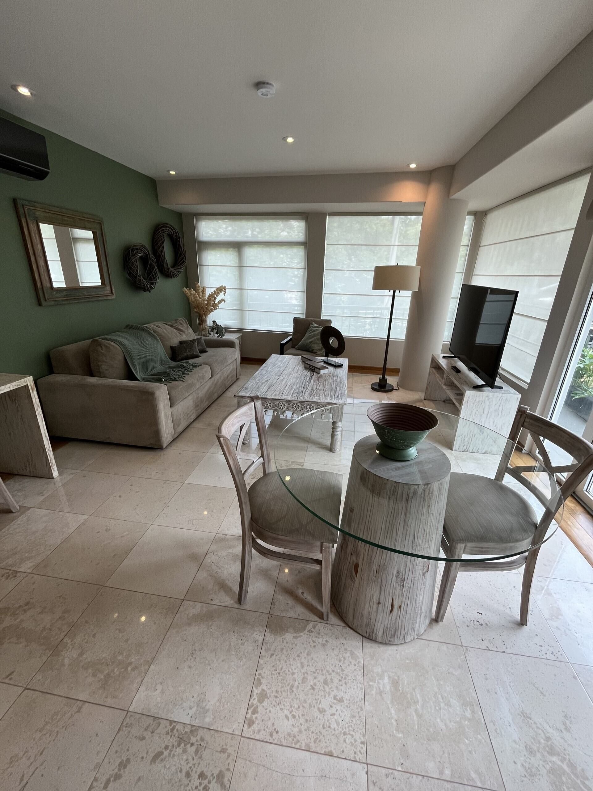 Fernseher, Arbeitsbereiche