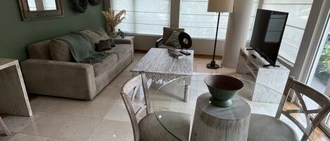 Fernseher, Arbeitsbereiche