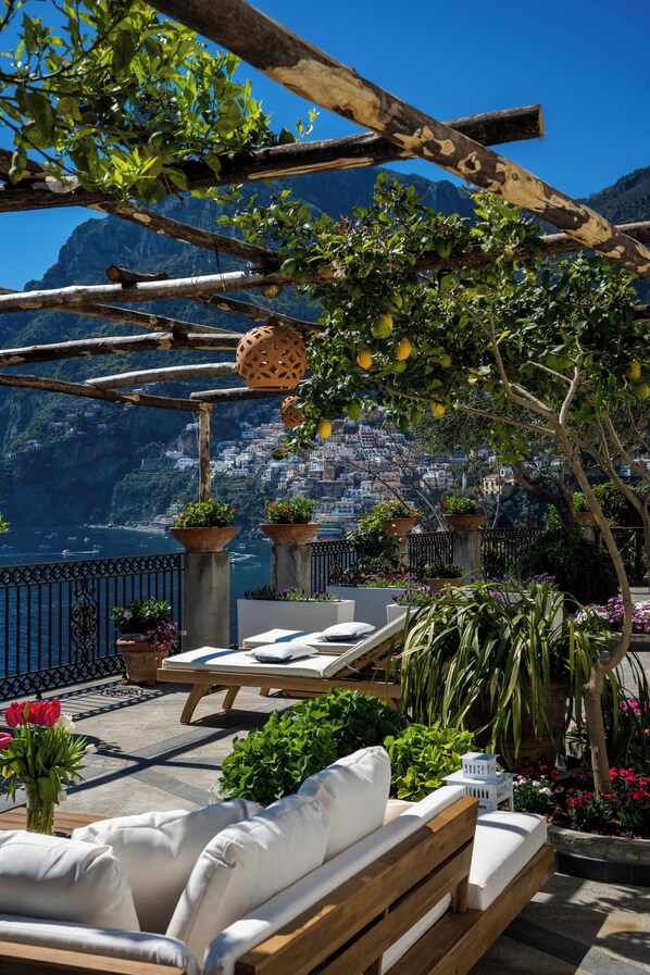 Panoramic Villa, Private Pool, Sea View | Terrace/patio