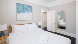 3 dormitorios, tabla de planchar con plancha, wifi y ropa de cama