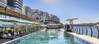 Best View Fortina Luxury Suites 