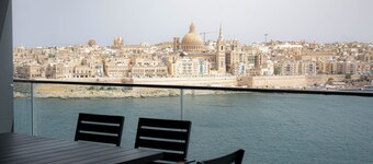 Best View Fortina Luxury Suites 