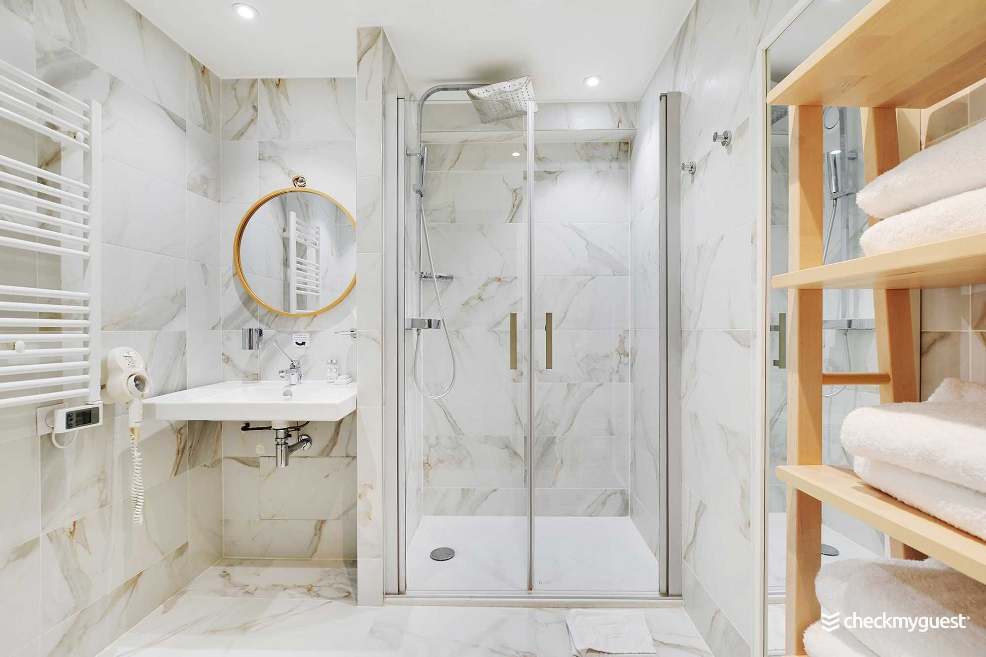 城市公寓, 城市景观 | 浴室