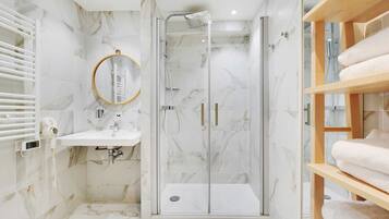 City Apartment, City View | Bathroom