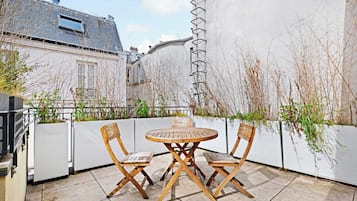 Superior Apartment | Terrace/patio