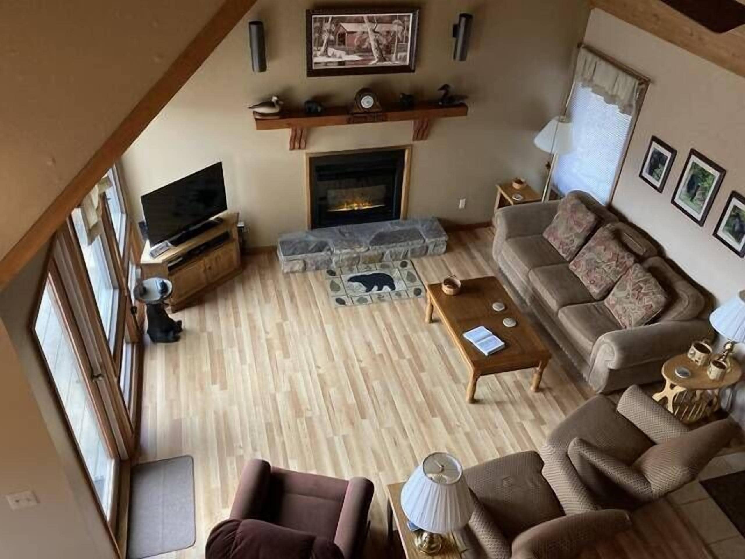 TV, fireplace, DVD player