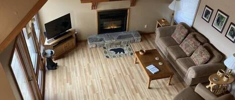 TV, fireplace, DVD player