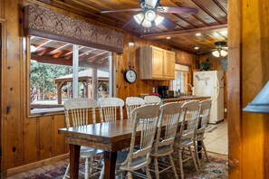 Unclassified image, 5 of 41, button