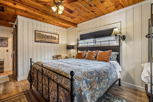 1 bedroom, WiFi, bed sheets