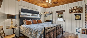 Cottage Room on Main