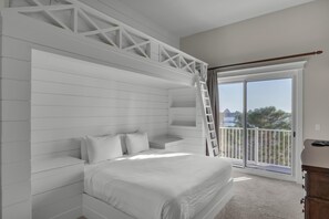 2 habitaciones, acceso a internet y ropa de cama