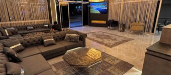 Comfort Point Two Hotel 