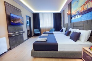 Premium bedding, minibar, in-room safe, desk - Comfort Point Two Hotel  (Istanbul)