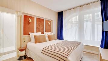 2 bedrooms, iron/ironing board, travel crib, WiFi