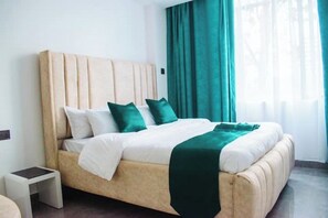 1 bedroom, free WiFi, bed sheets