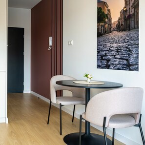 Living room - Exceptional Studio for 2 by Renters (Przemysl)