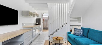 Oceanic 19 Sorrento Apartment