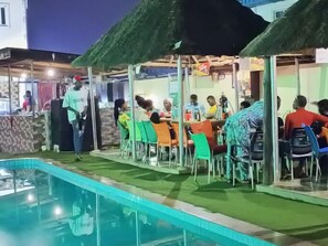 Outdoor pool - Fingerprints Hotel (Oba Ile)