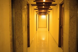 Lobby - The Deccan Royaale (Pune)