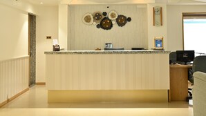 Quầy tiếp tân