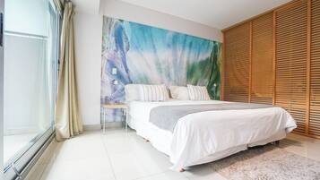 In-room safe, iron/ironing board, free WiFi, bed sheets