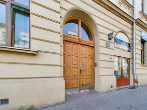 Exterior detail - Stylish Studio in the Center | Balcony and 900 m to the Market Square (Kraków)