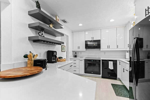 Fridge, microwave, oven, stovetop